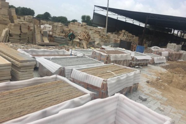 Sandstone Rockface Treads Packing Sandstone Rockface Treads Packing